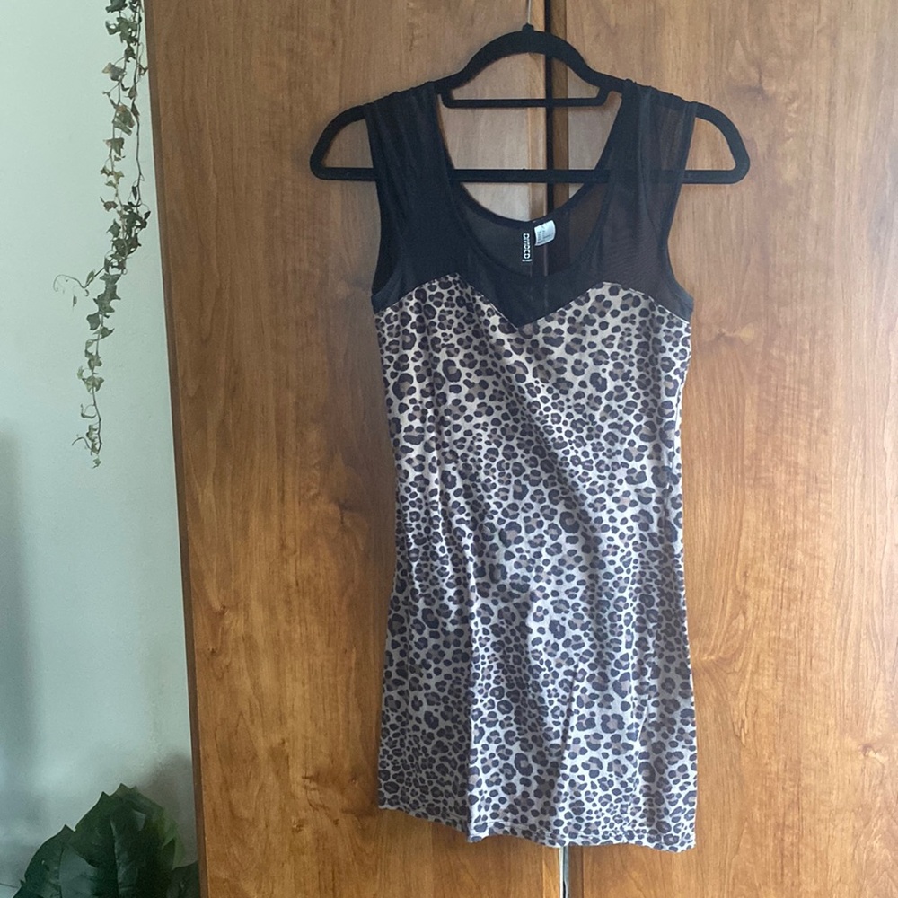 Divided H&M Leopard Print Short Dress
